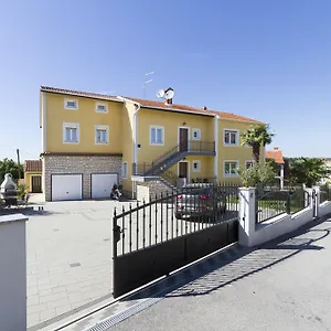  Apartament Euphemia